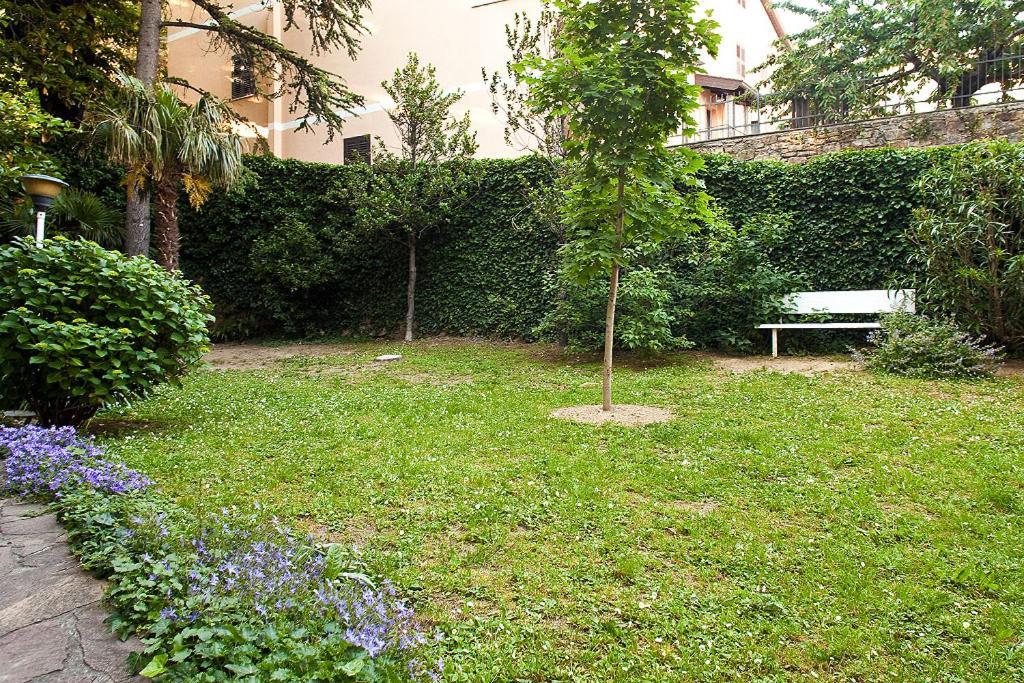 La Mansarda Delle Meraviglie B&B Superior Триест Екстериор снимка