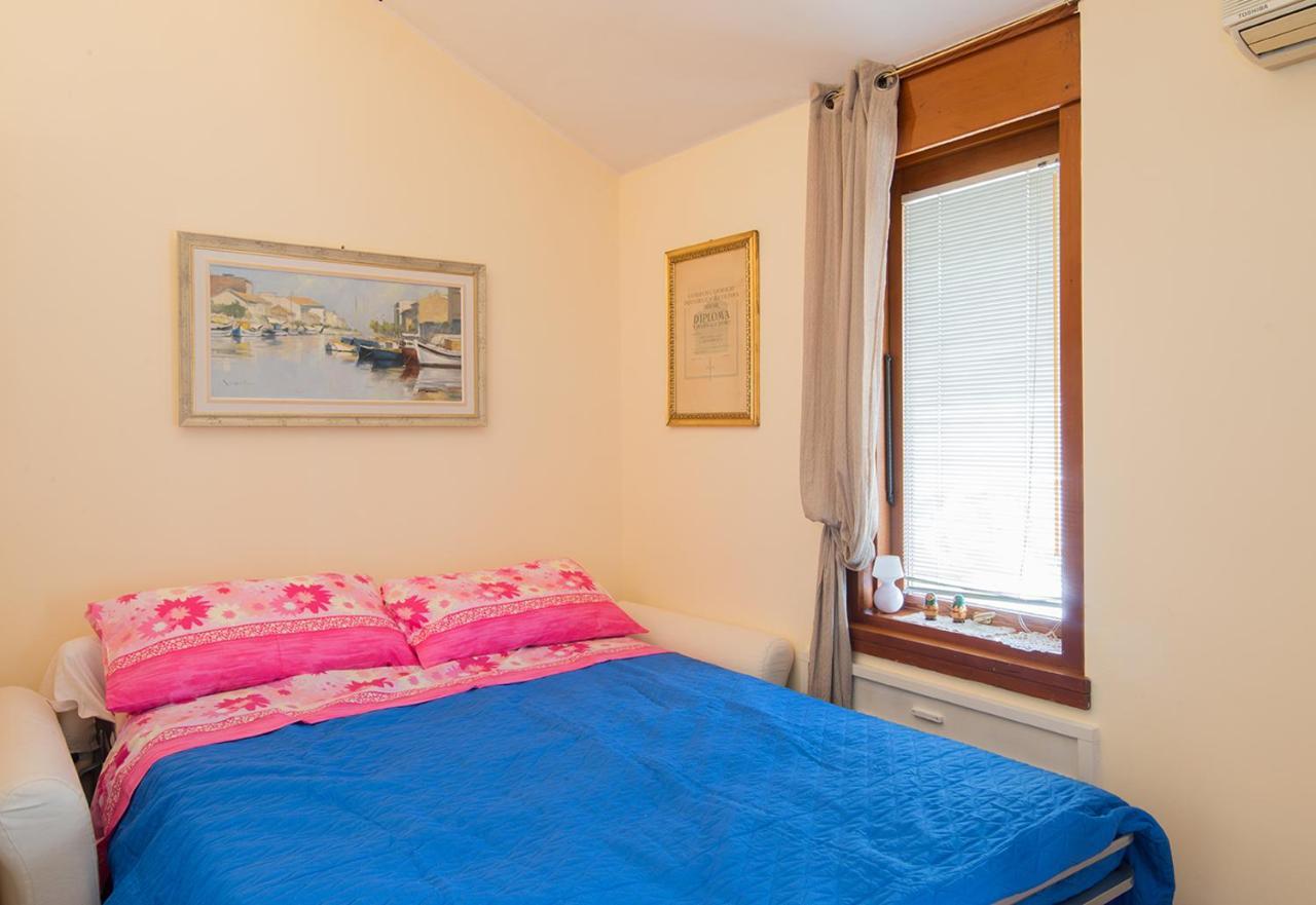 La Mansarda Delle Meraviglie B&B Superior Триест Екстериор снимка